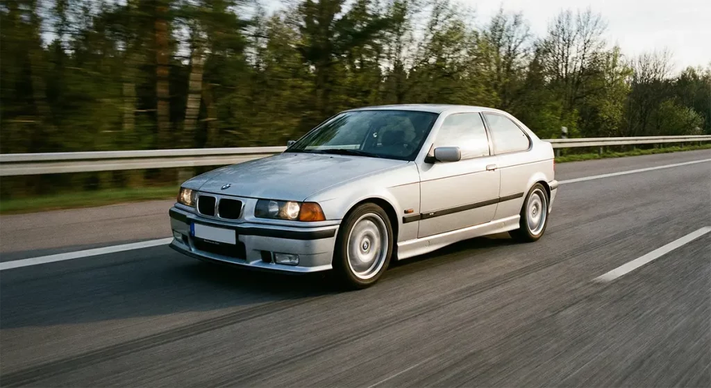 bmw e36 compact histoire